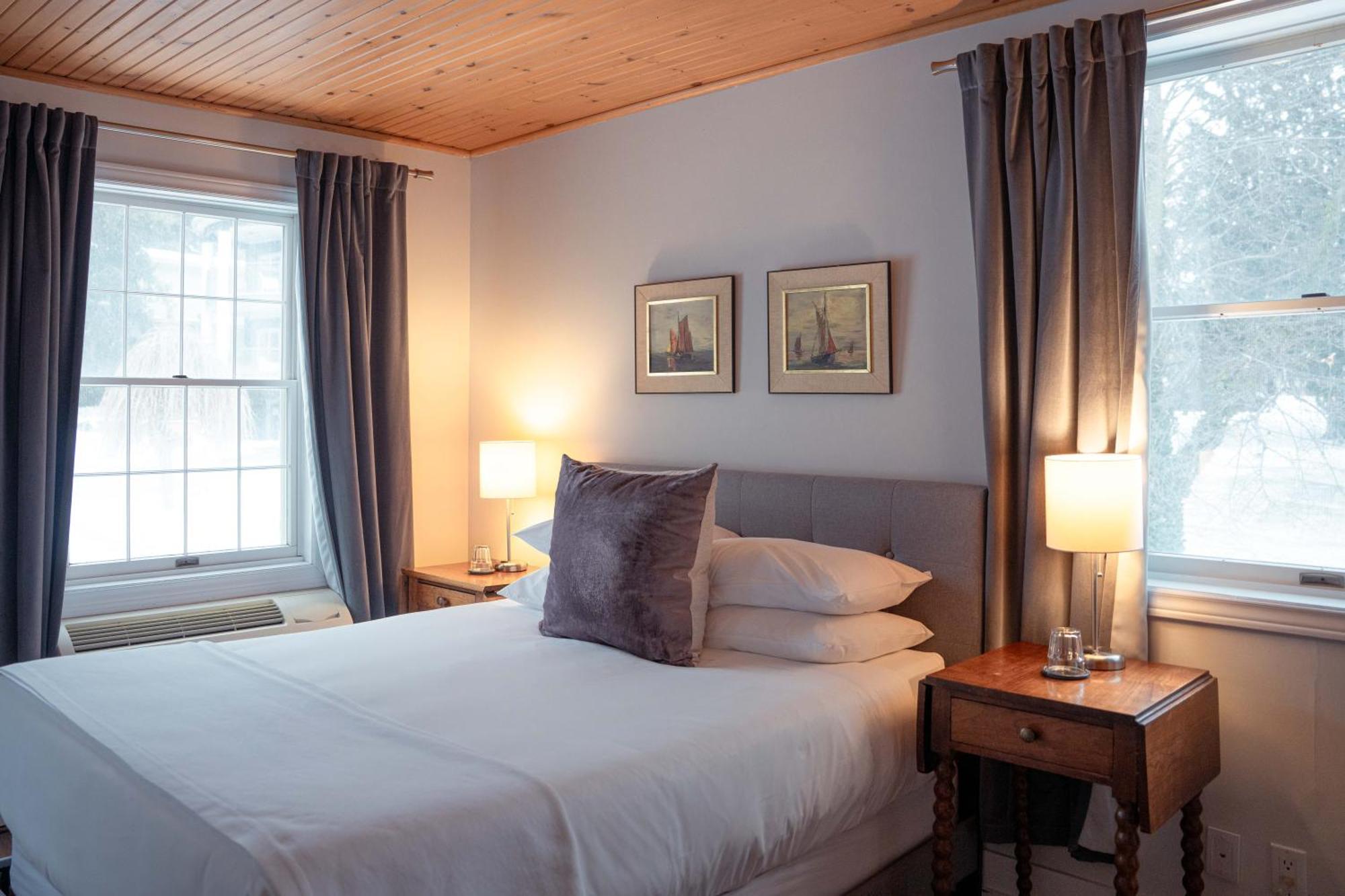 South Landing Inn Niagara-on-the-Lake Exterior photo